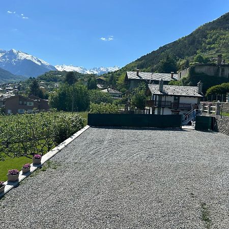 Casa Sabrina - Appartamento Blu Aosta Kültér fotó