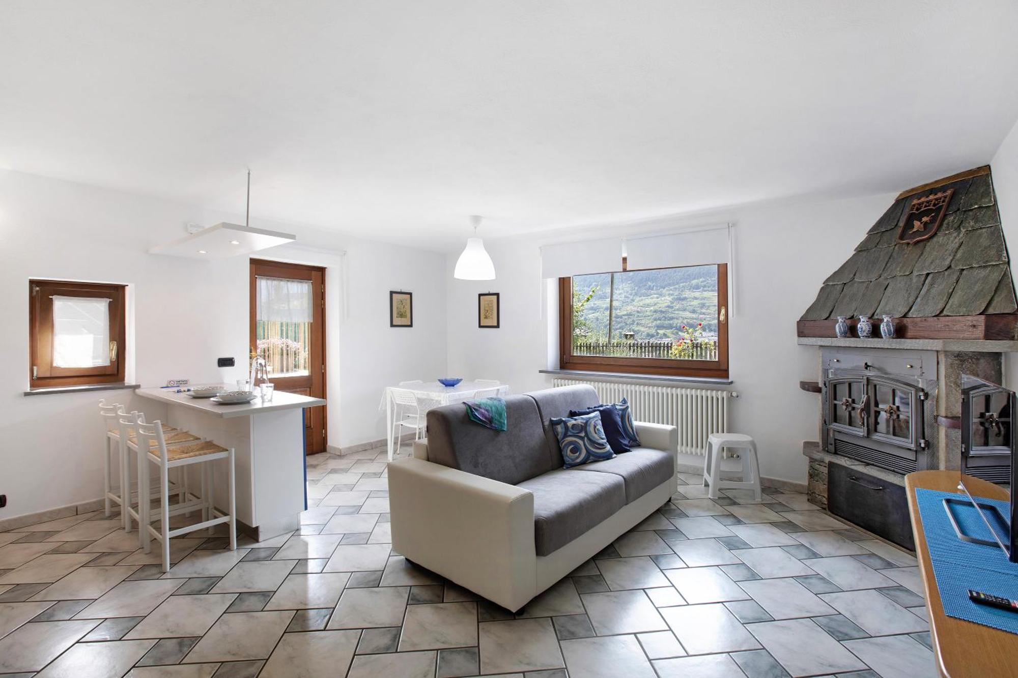 Casa Sabrina - Appartamento Blu Aosta Kültér fotó