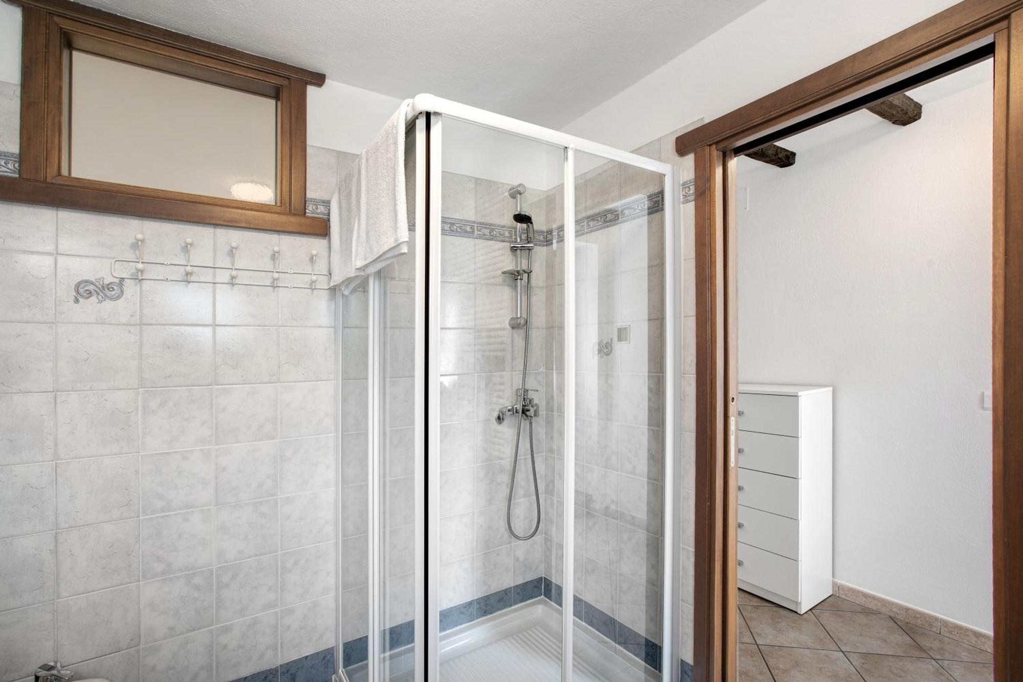 Casa Sabrina - Appartamento Blu Aosta Kültér fotó